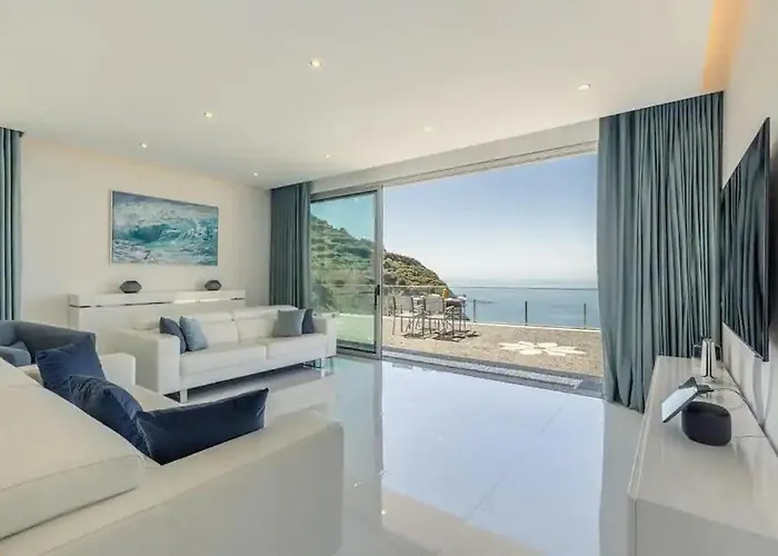 Althea By Ymr Villa Calheta (Madeira)