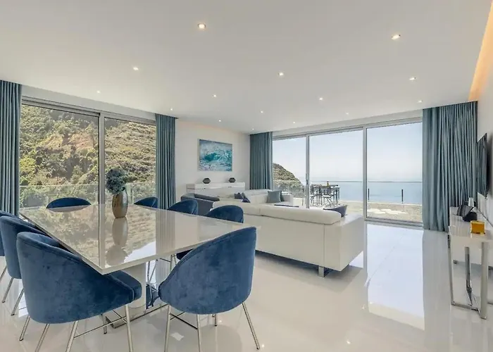 Althea By Ymr 칼례타