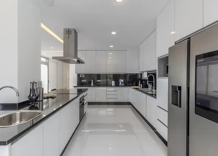 Althea By Ymr Calheta (Madeira)